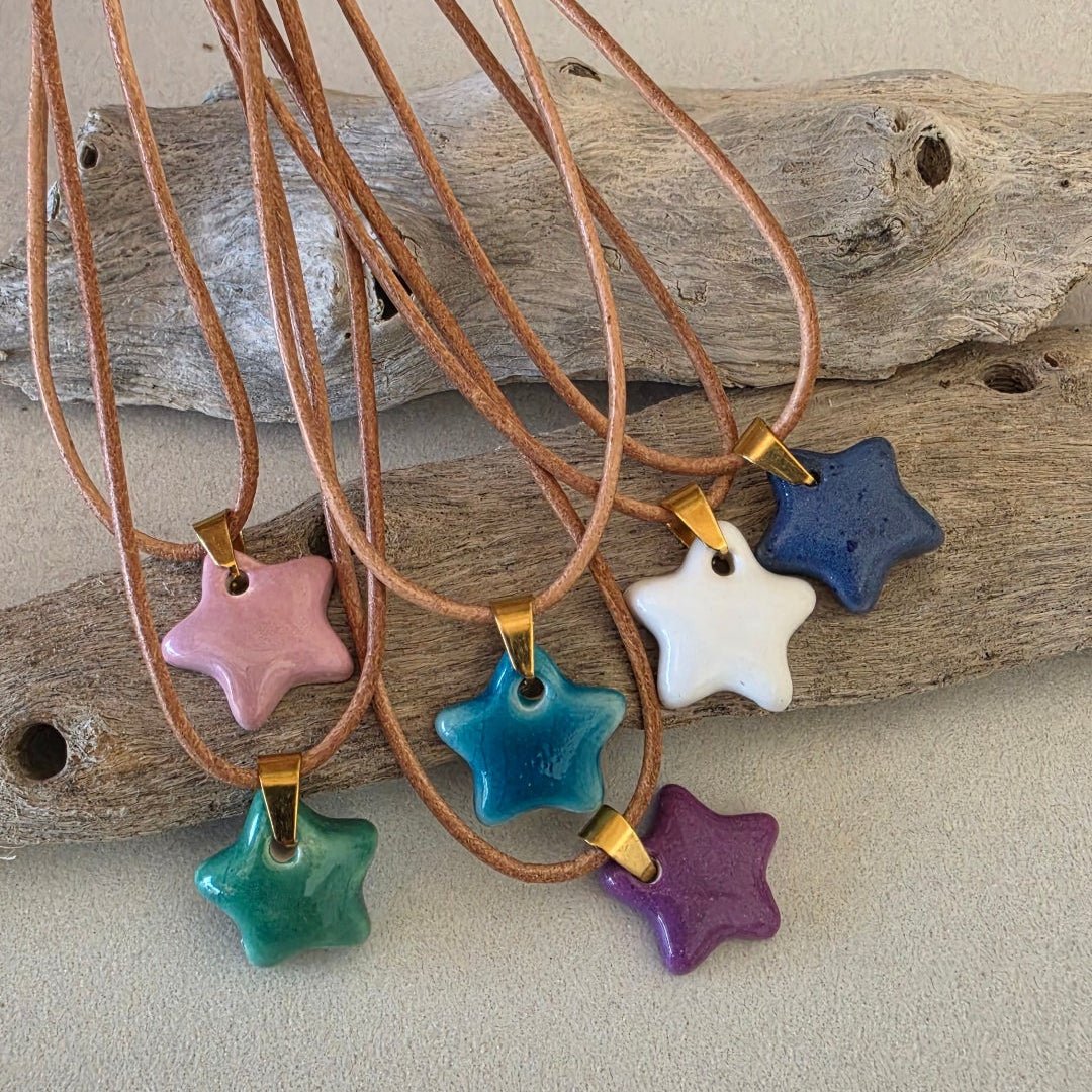 Gargantilla cuero mini estrella cerámica - Aiabijoux